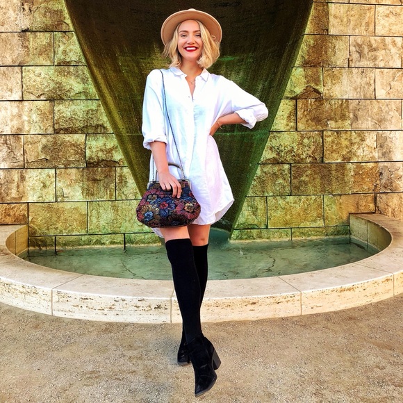 Meet your Posher, Rachel - Picture 1 of 1